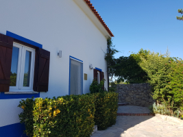 Compleet gerenoveerde authentieke hoeve, Serra do Bouro