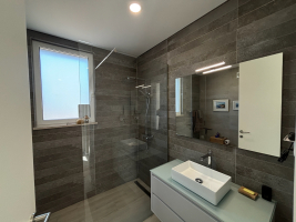 Recente nieuwbouwwoning in Serra de Bouro