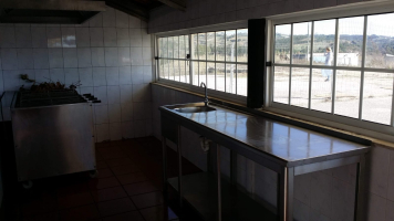 2 onder 1 kapwoning in A dos Negros, Óbidos