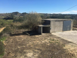 2 onder 1 kapwoning in A dos Negros, Óbidos