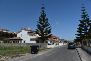 Op te frissen vrijstaande woning in Nadadouro