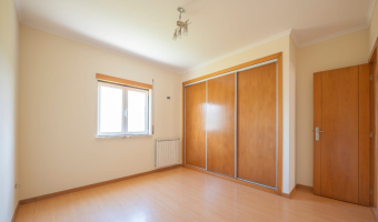 Ruime gelijkvloerse woning met panoramisch uitzicht, Cadaval