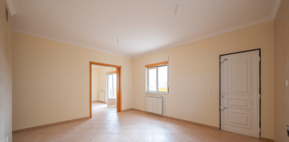 Ruime gelijkvloerse woning met panoramisch uitzicht, Cadaval