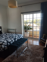 Vrijstaande villa met 1 slaapkamer-appartement in Sitío, Nazaré