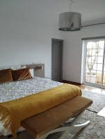 Vrijstaande villa met 1 slaapkamer-appartement in Sitío, Nazaré